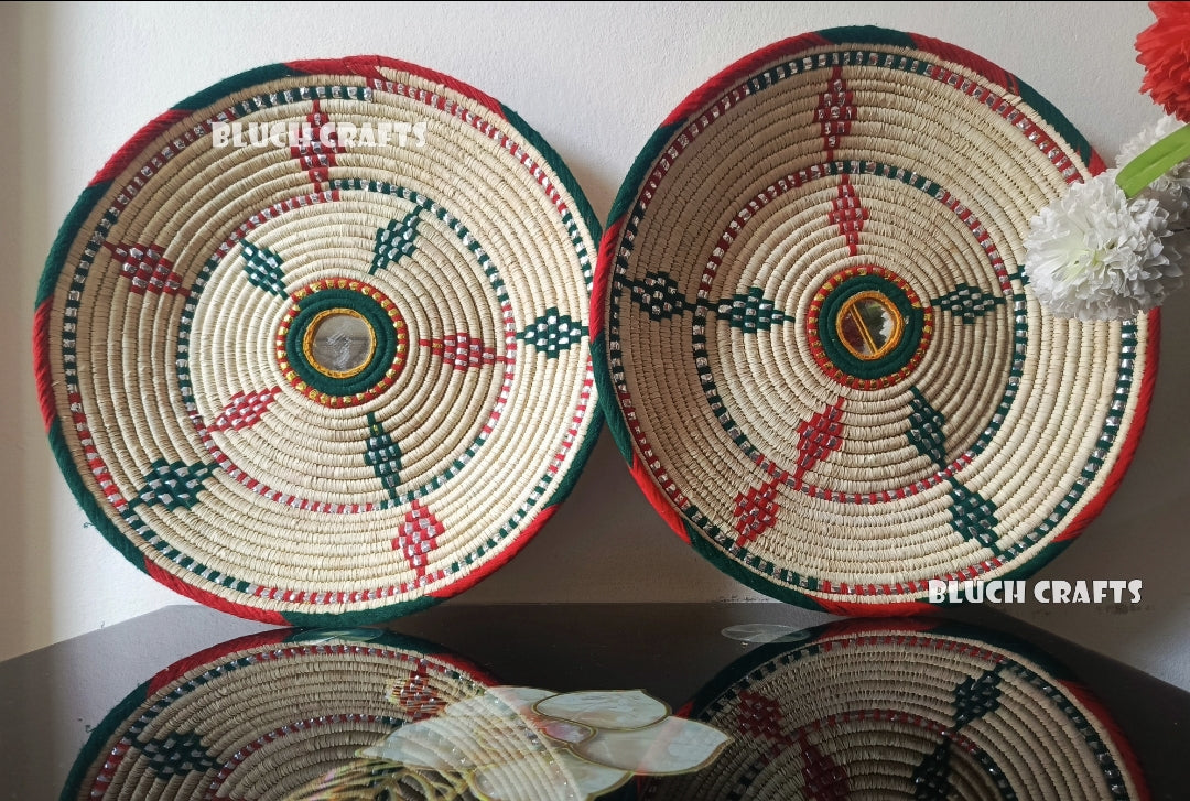 Handwoven Hotpot and Baskets set (1 Hotpot, 2 Changair)