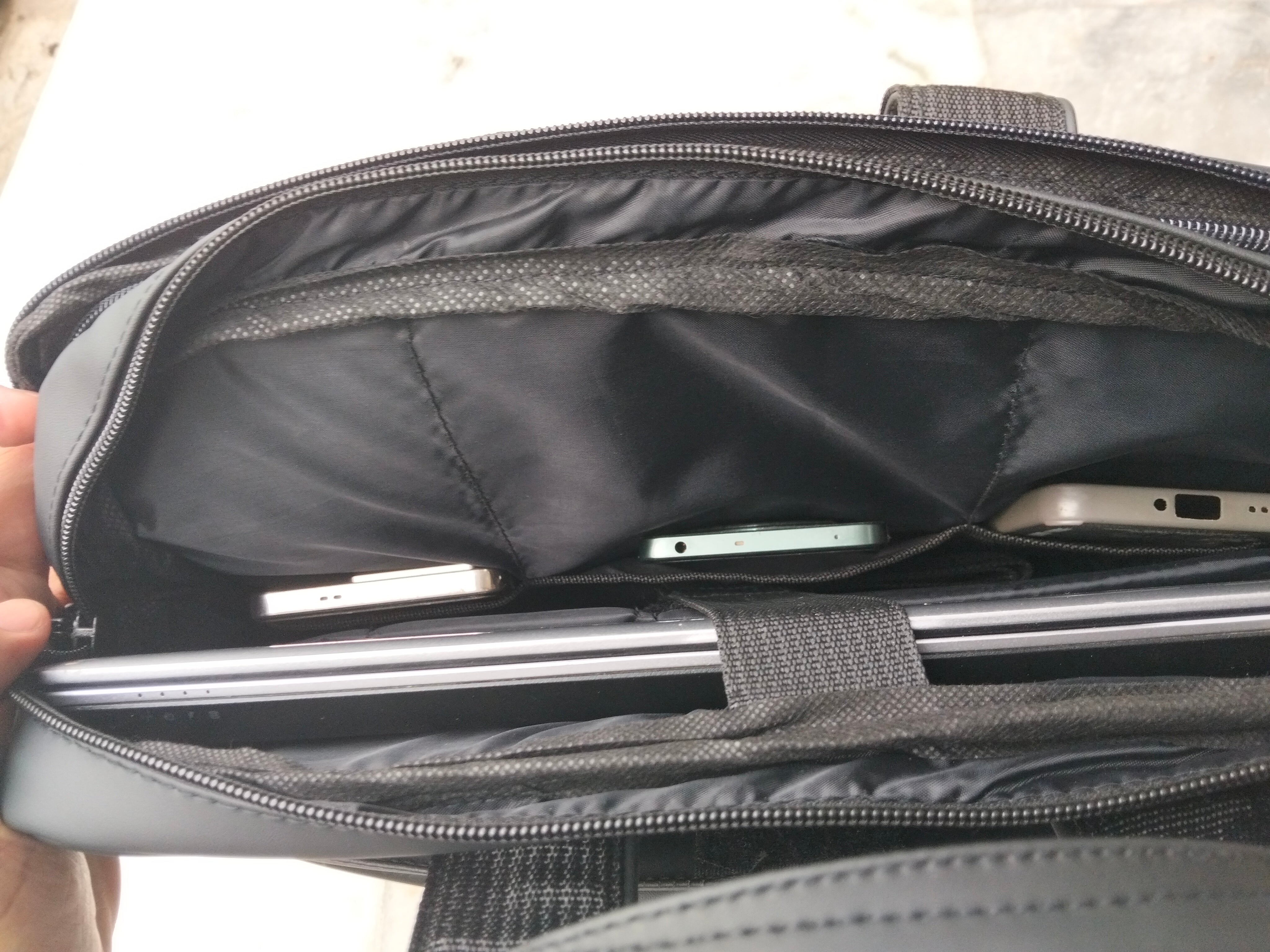Executive Dual Carry Laptop/Business Carry Handbag